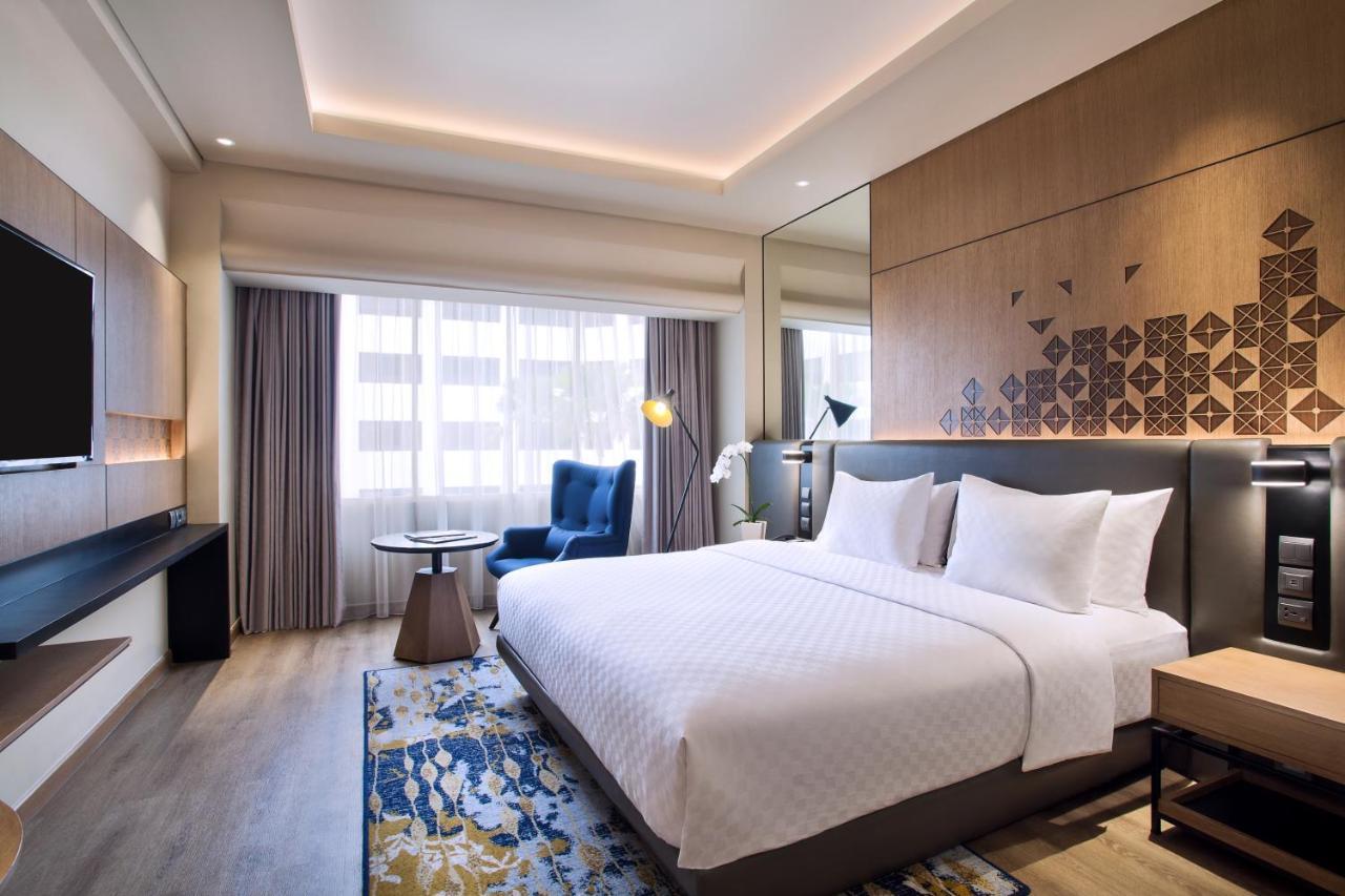 Mercure Jakarta Batavia Exterior foto