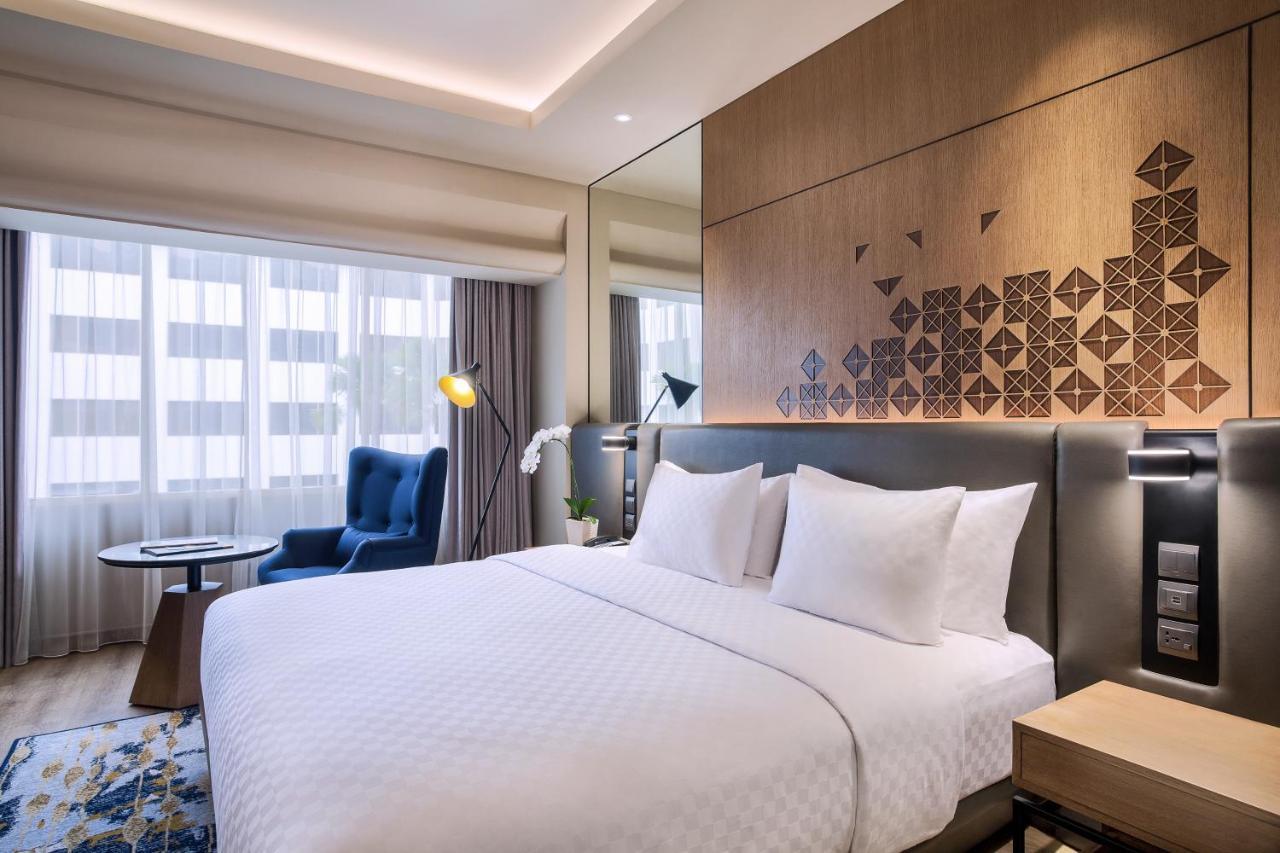 Mercure Jakarta Batavia Exterior foto